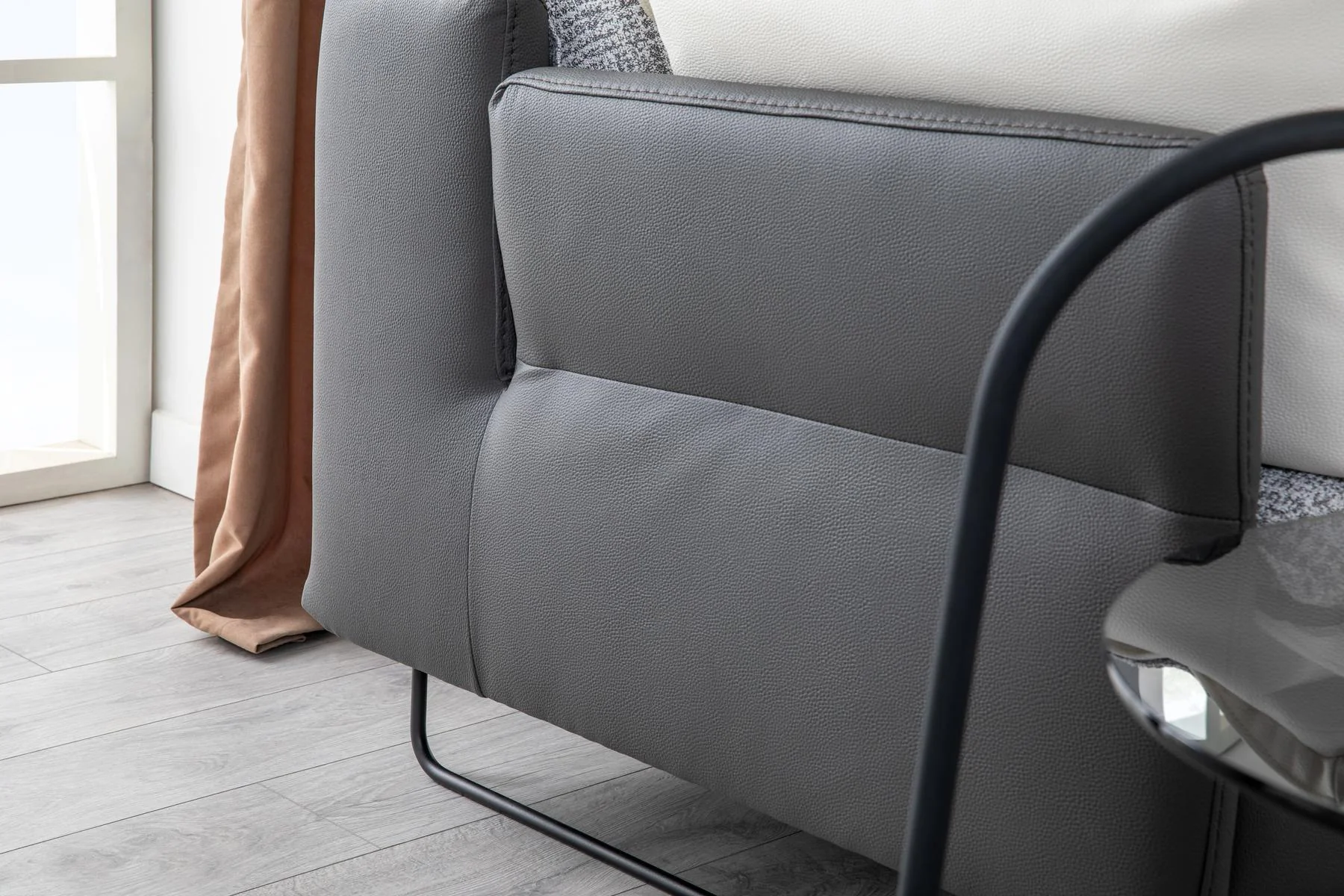 AY IŞIĞI sofa upholstery and segmented back cushion close-up