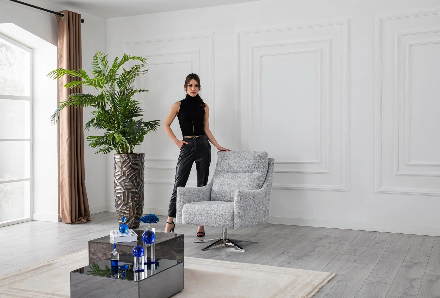 DUBAİ contemporary three-seat sofa side view with clean architectural lines