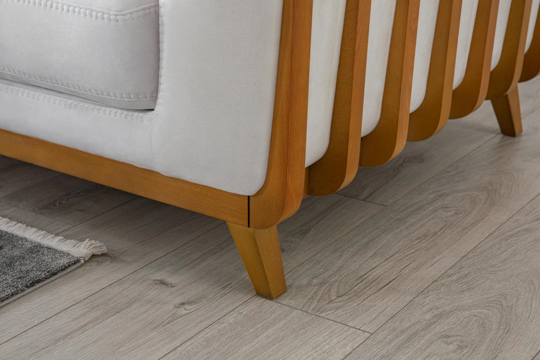 HÜNKAR sofa upholstery and decorative edge stitching close-up